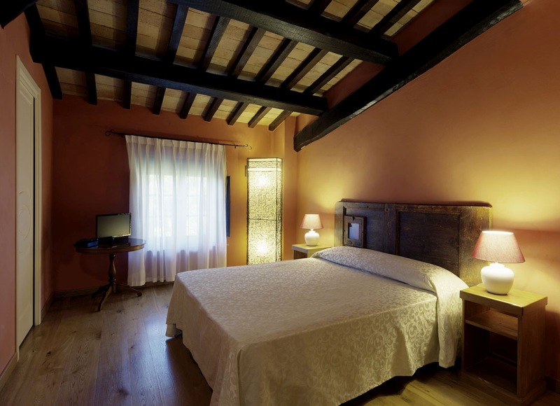 superior-castello-di-baccaresca-02