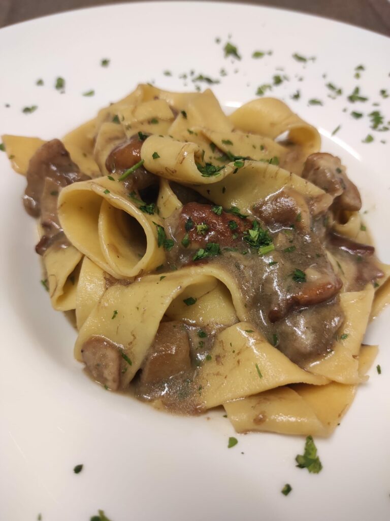 pappardelle_funghi_castello