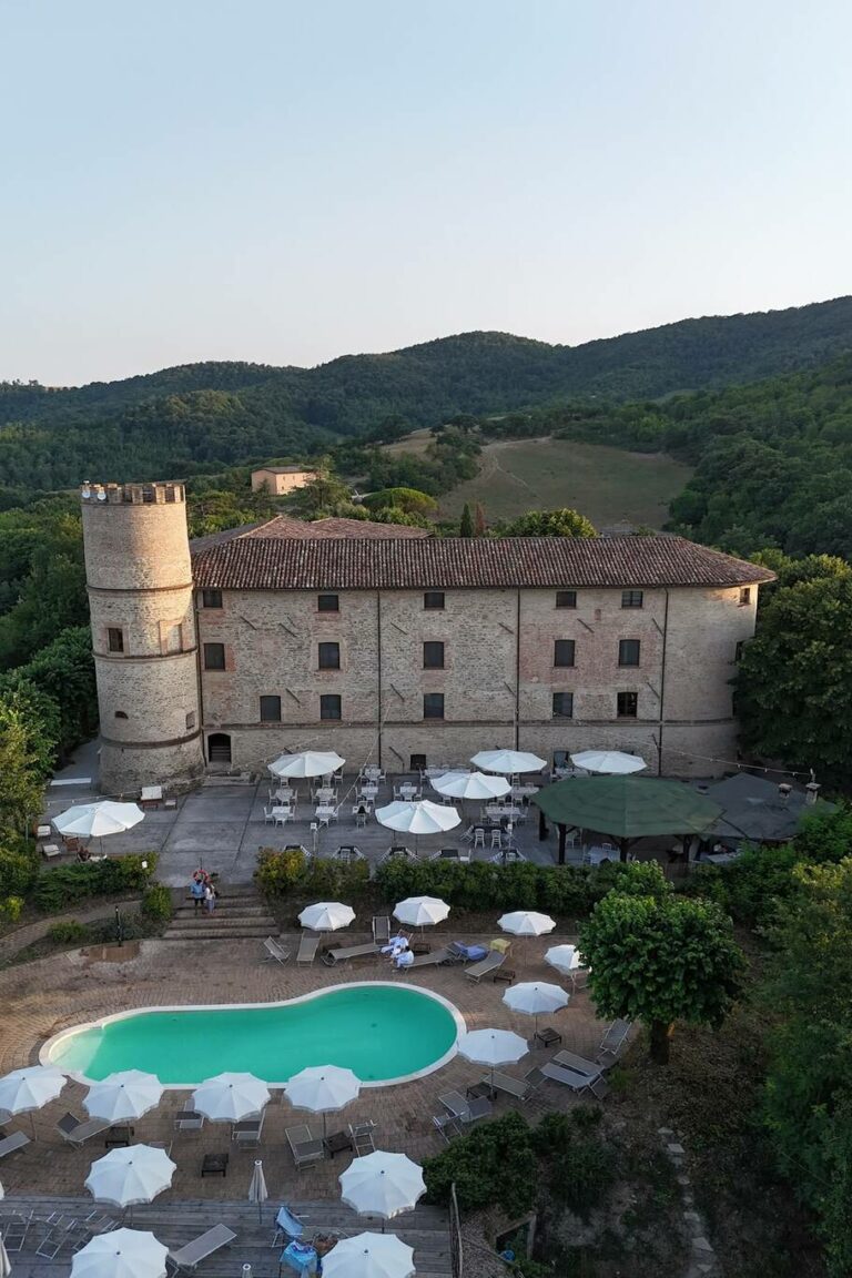 castello-di-baccaresca-resort-relax-natura-gubbio.jpg.jpeg